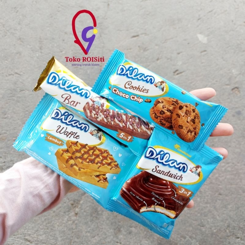 

(TRS) dilan crunchy caramel sandwich bar waffle choco chip oat crunchy biscuit