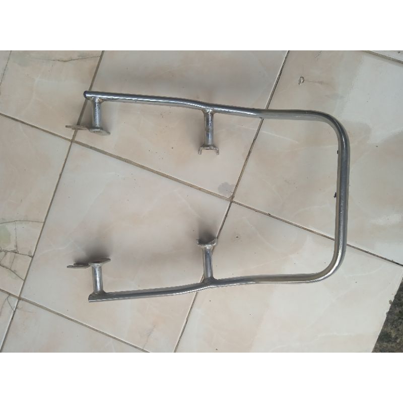 behel belakang supra x lama supra fit lama