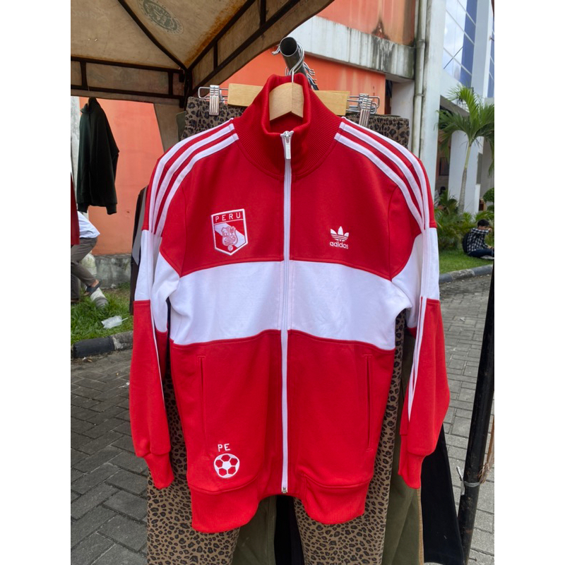 tracktop adidas peru