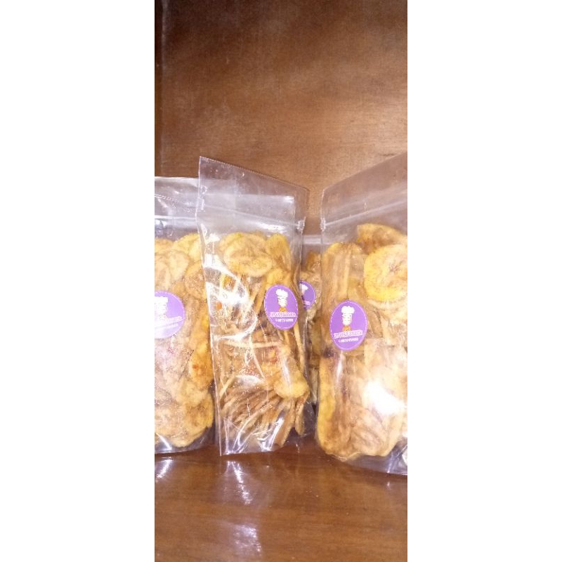 

kripik pisang rasa pedas manis 550 gram