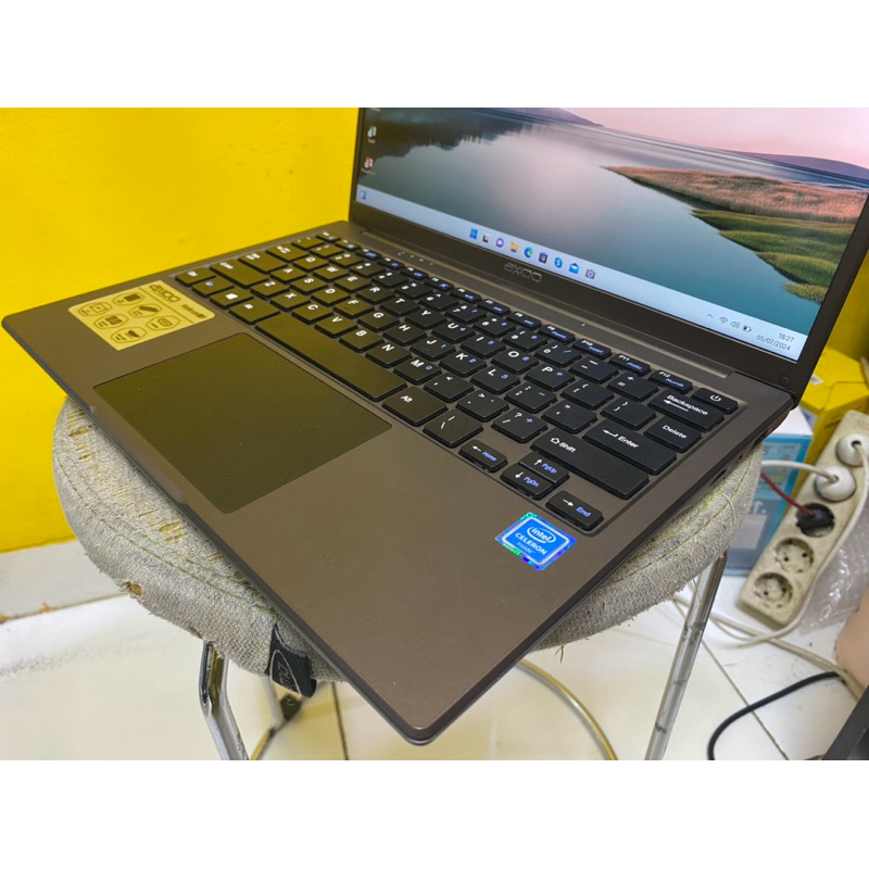 Axioo mybook 14F