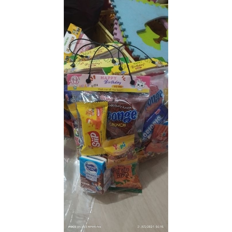 

PAKET TAS SNACK ULTAH PESTA JINJING