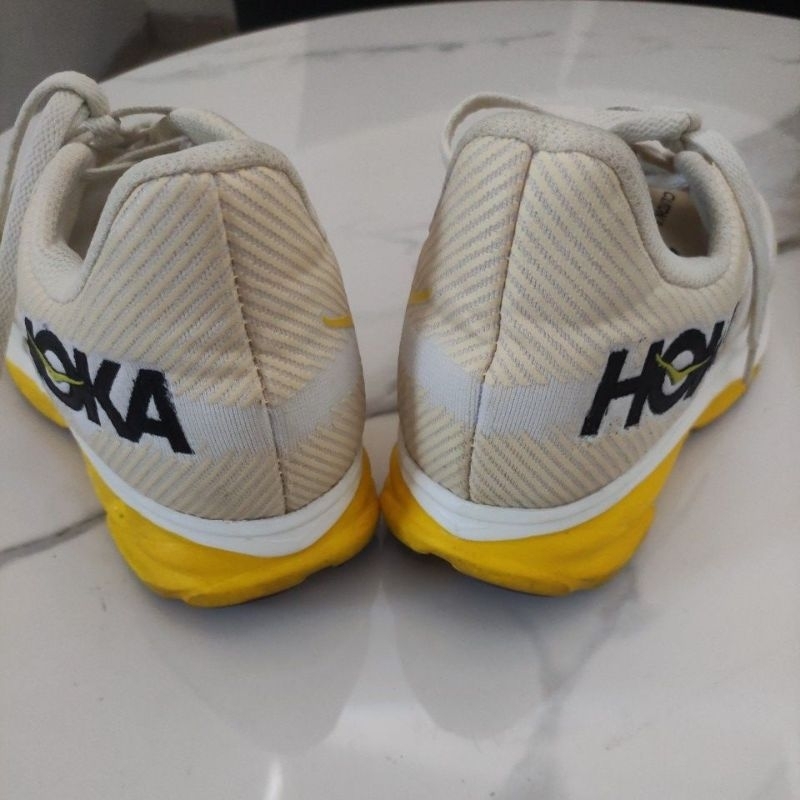 sepatu running HOKA Preloved PL