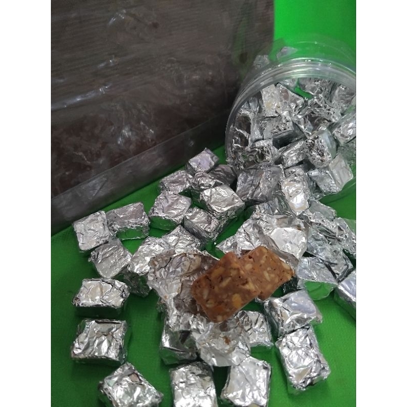 

Coklat SQ silver queen