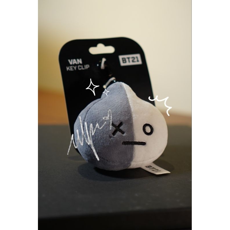 [BACA DESKRIPSI] BT21 Van Key Chain