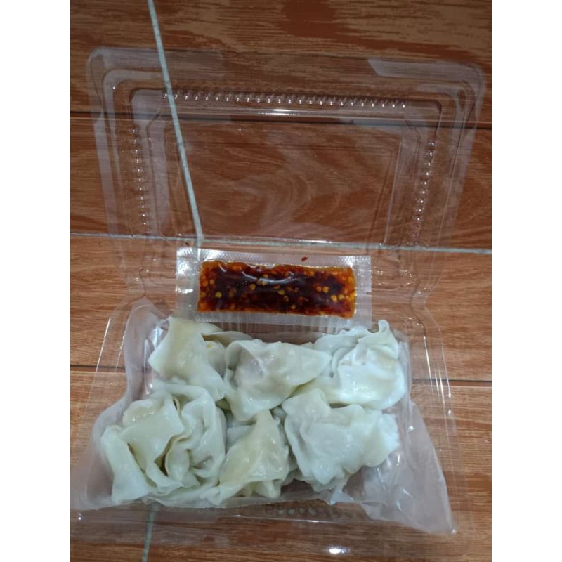 

Pangsit rebus Chilli oil