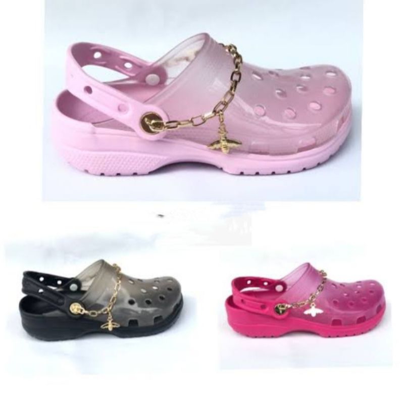 Crocs Classic Transculent polos/ Classic Transculent polos Wanita