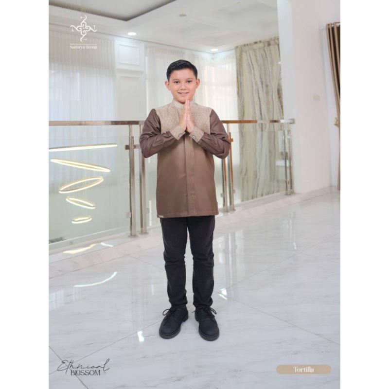 Ethnical blossom koko boy panjang ( Nararya )