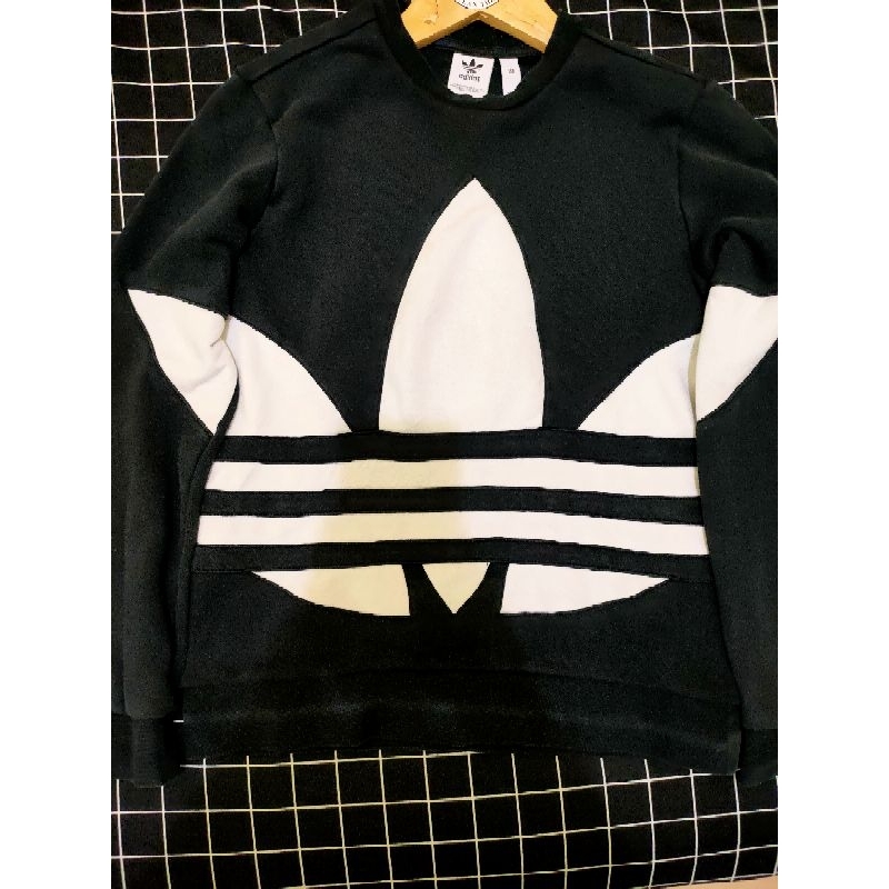 cn adidas big logo