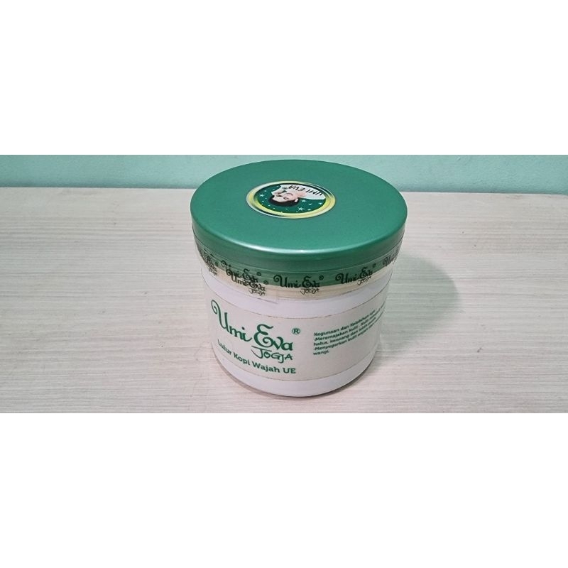 Lulur Kopi.Wajah Umi Eva