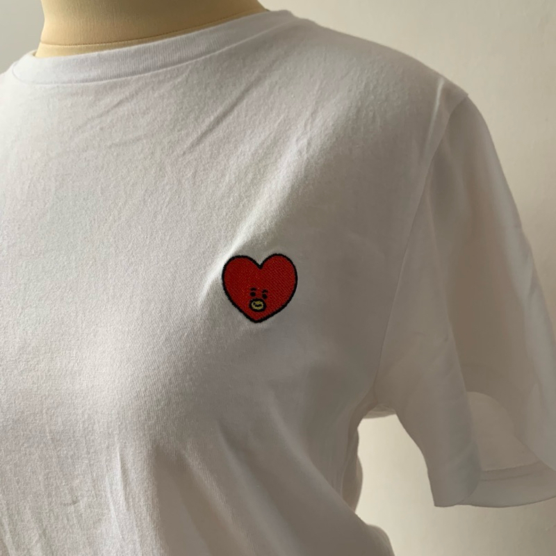 BT21 hunt innerwear TATA tee - preloved