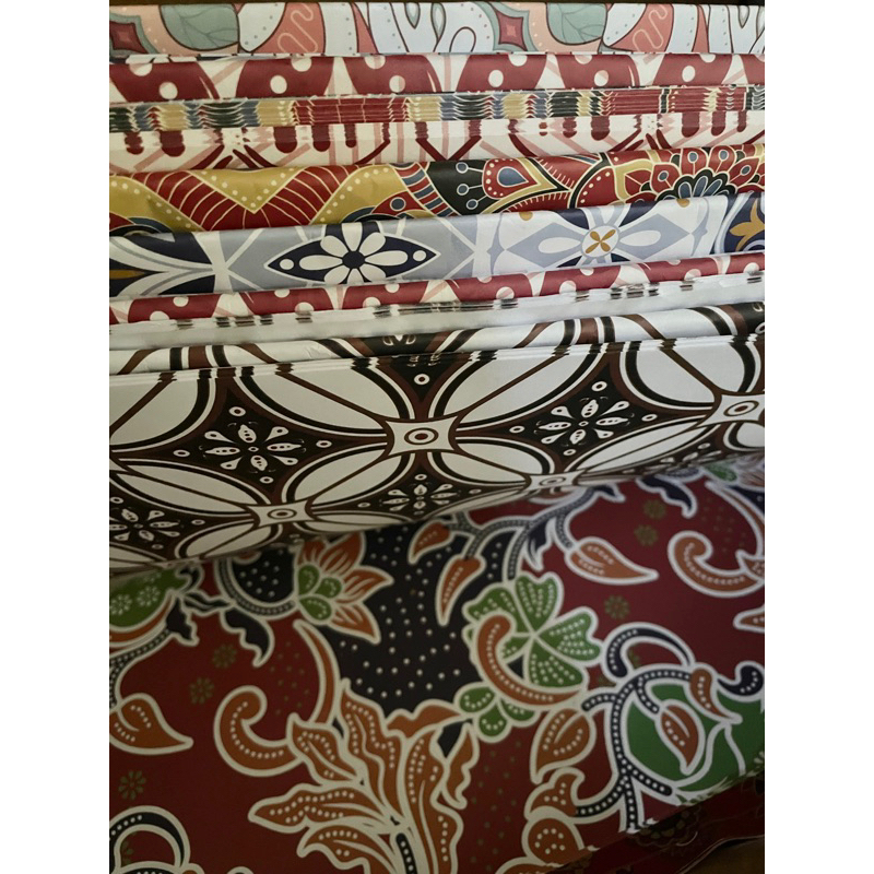 

Kertas Kado Batik Jumbo