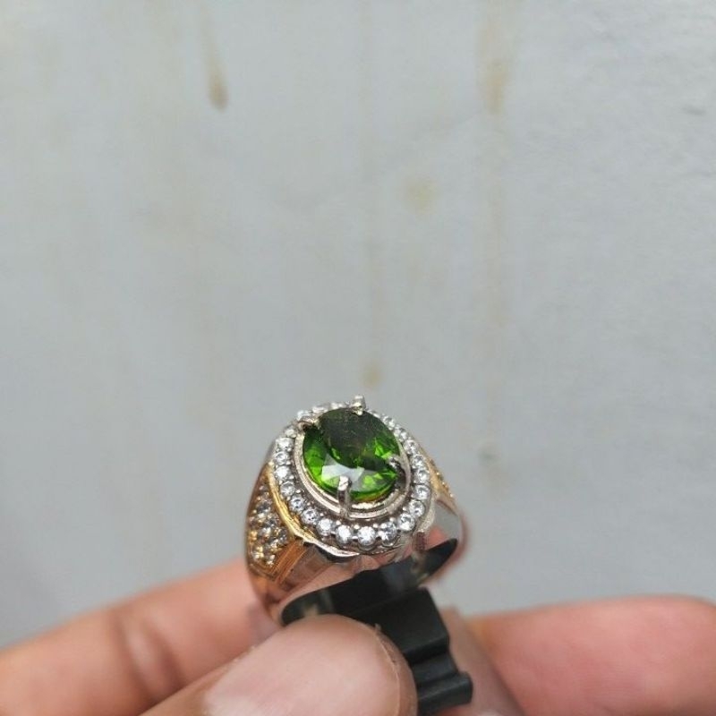 natural chrome diopside