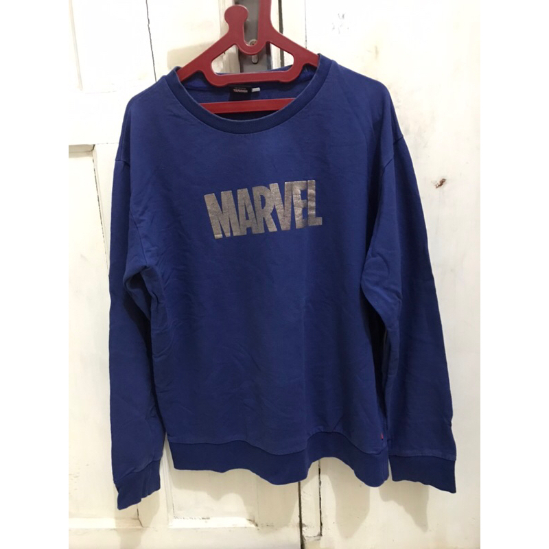 crewneck marvel