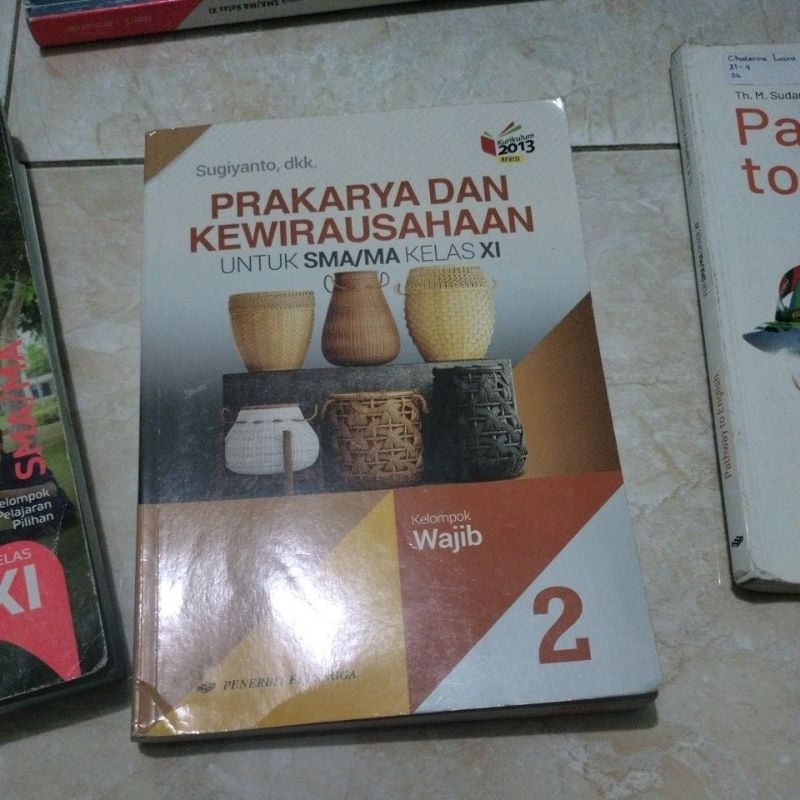 PRELOVED WTS JUAL BUKU PAKET SMA/MA PRAKARYA DAN KEWIRAUSAHAAN (PKWU) KELAS 11 (XI) KURIKULUM MERDEK