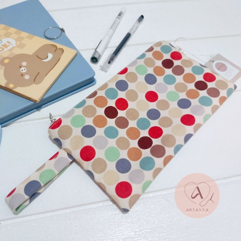 

New - Tempat Pensil / Dompet MakeUp / Pouch Kain Kanvas Import