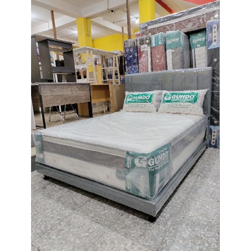 Divan Minimalis Sophia Ukuran Divan Bludru Midili (Divan Only) Jogja