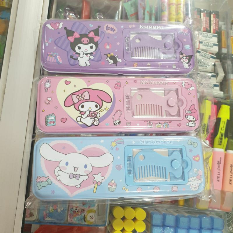 

tempat pensil kaleng sanrio kuromi 2 tingkat