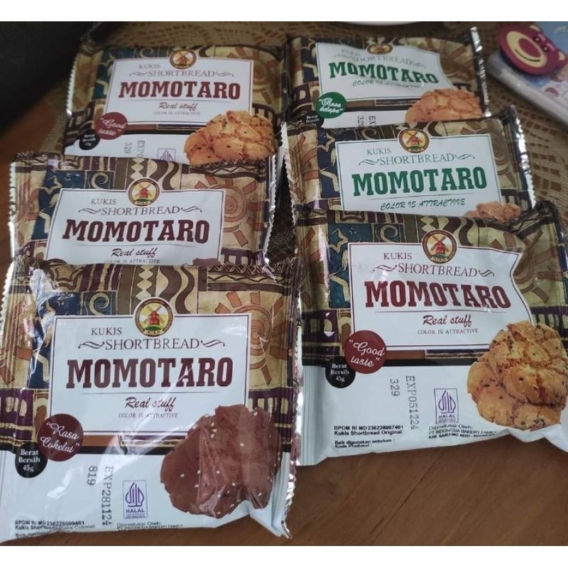 

biskuit momotaro