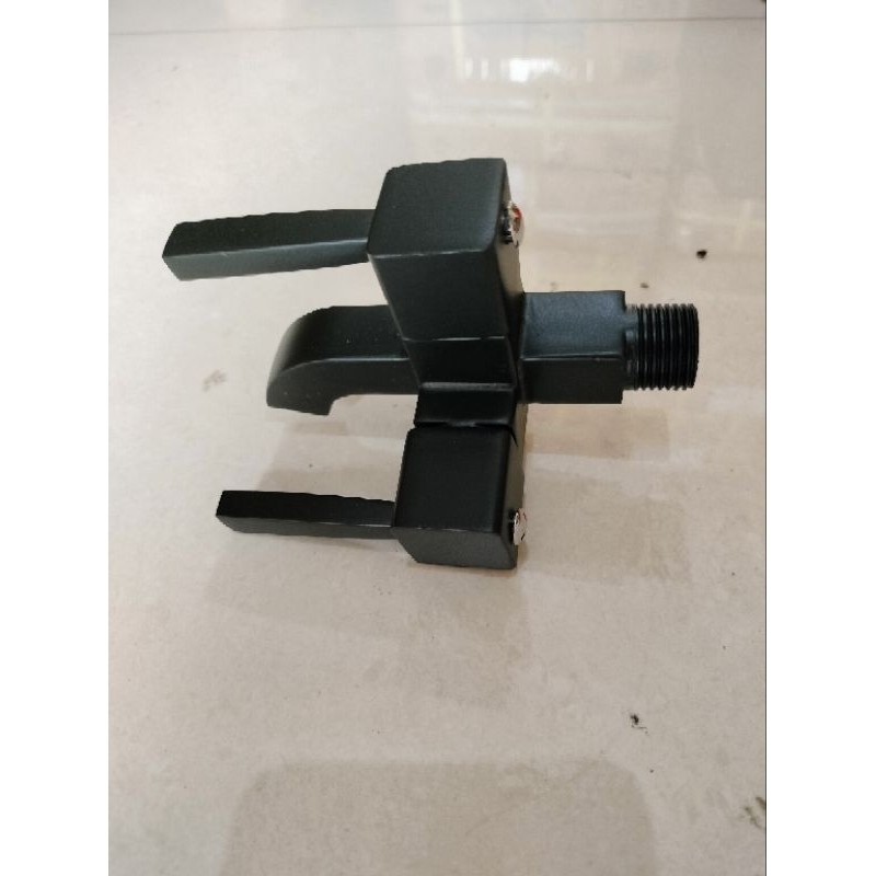 kran cabang / kran air / kran cabang hitam