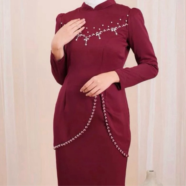 Baju kurung wanita modern berpayet