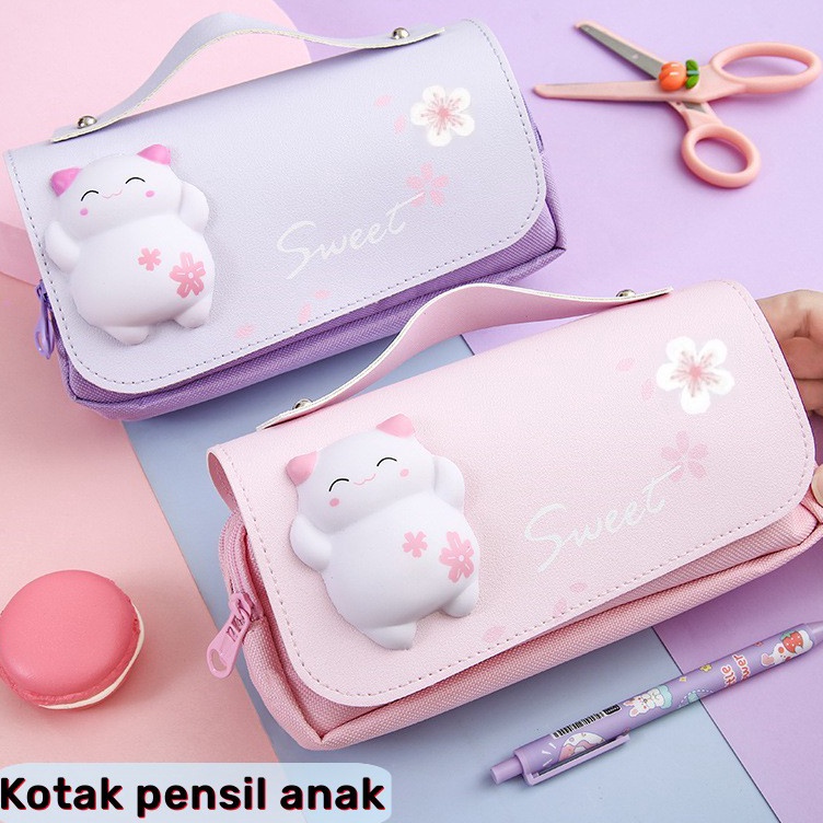 

KODE B9R Tempat pensil squishy cute Tas pensil multifungsi dekompresi Kotak pensil lucu besar unik Pencil case 3D cute waterproof Untuk sekolah kantor pelajar Large capacity pencil bag Kotak pensil anak Handle design