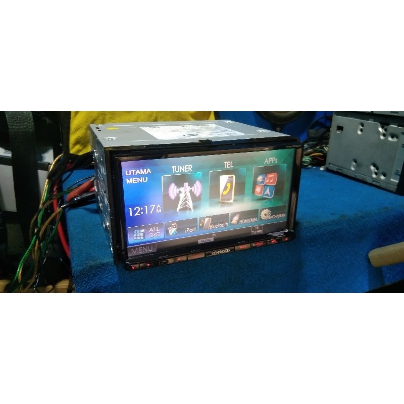 Double Din Kenwood DDX-7015BT Bekas