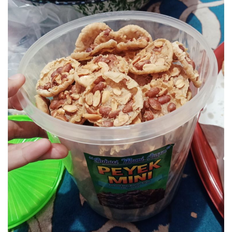 

peyek Mini Full Kacang gurih dan renyah 1kg kemasan toples.