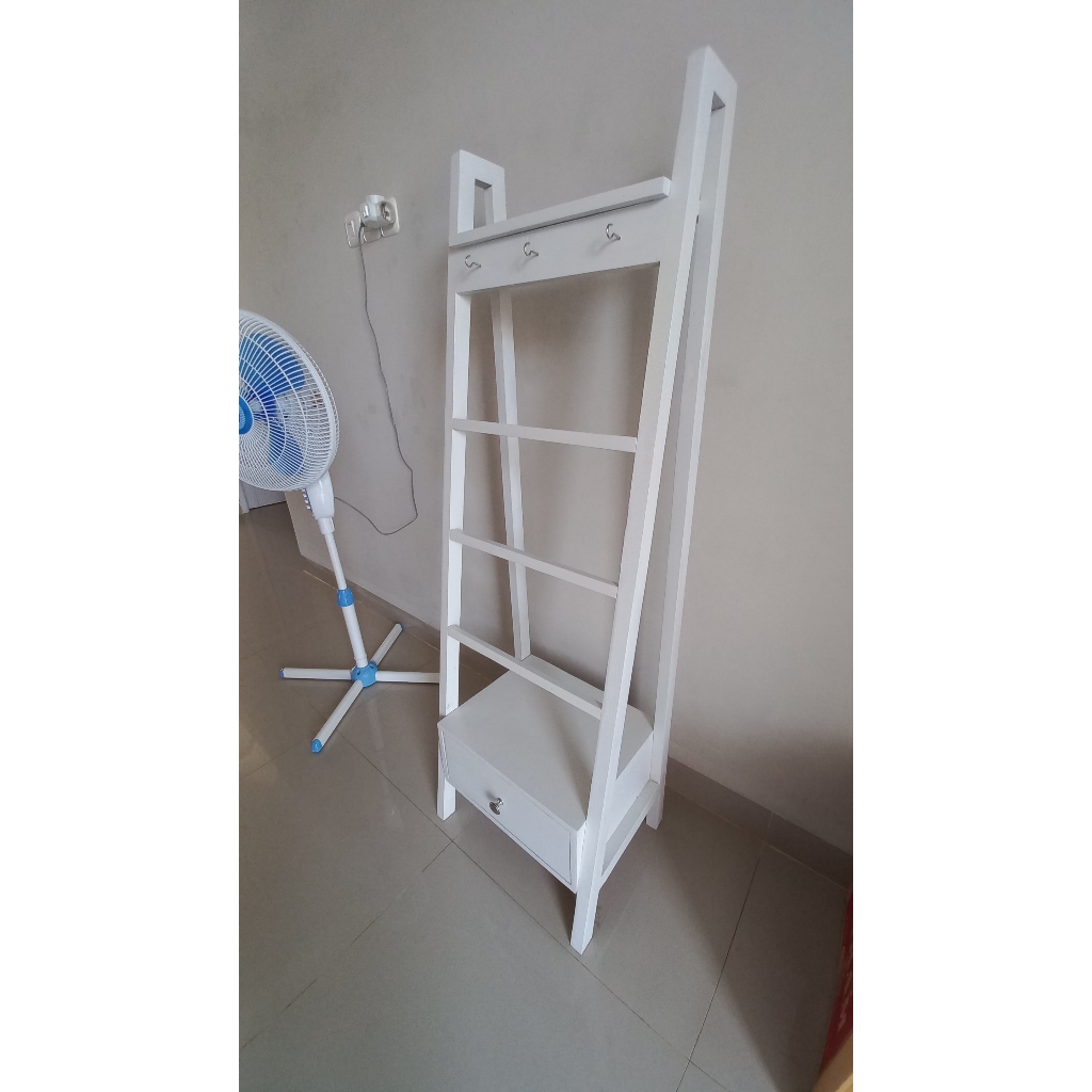 RAK GANTUNGAN MUKENA/RAK SEJADAH/RAK HIJAB DISPLAY/GANTUNGAN HIJAB/RAK SAJADAH MINIMALIS