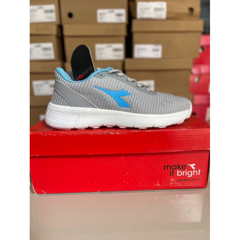 SEPATU WANITA DIADORA ALGUERO GREY BLUE DIAY20F0101G ORIGINAL BNIB SHOES{TokoSportMedan}
