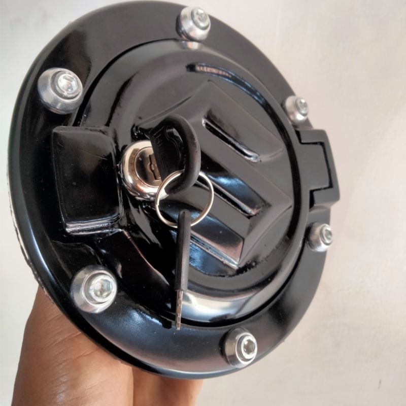 cover tangki jimny,cover tank katana, cover tangki logo S, aksesoris mobil Jimny, aksesoris jimny ka