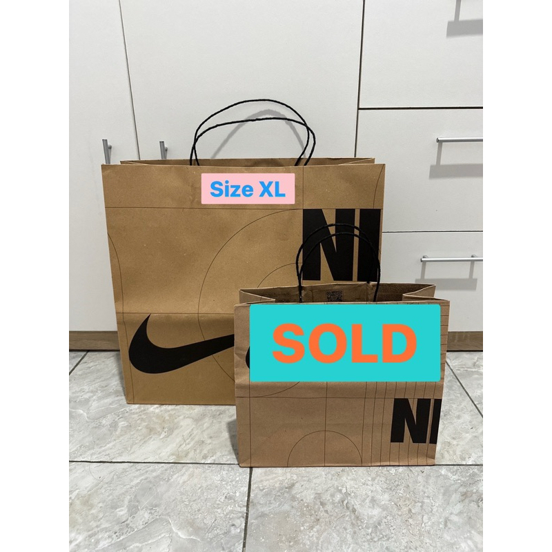 

Aneka Paper Bag (Paper Bag Nike, New Balance, MLB, Vans)