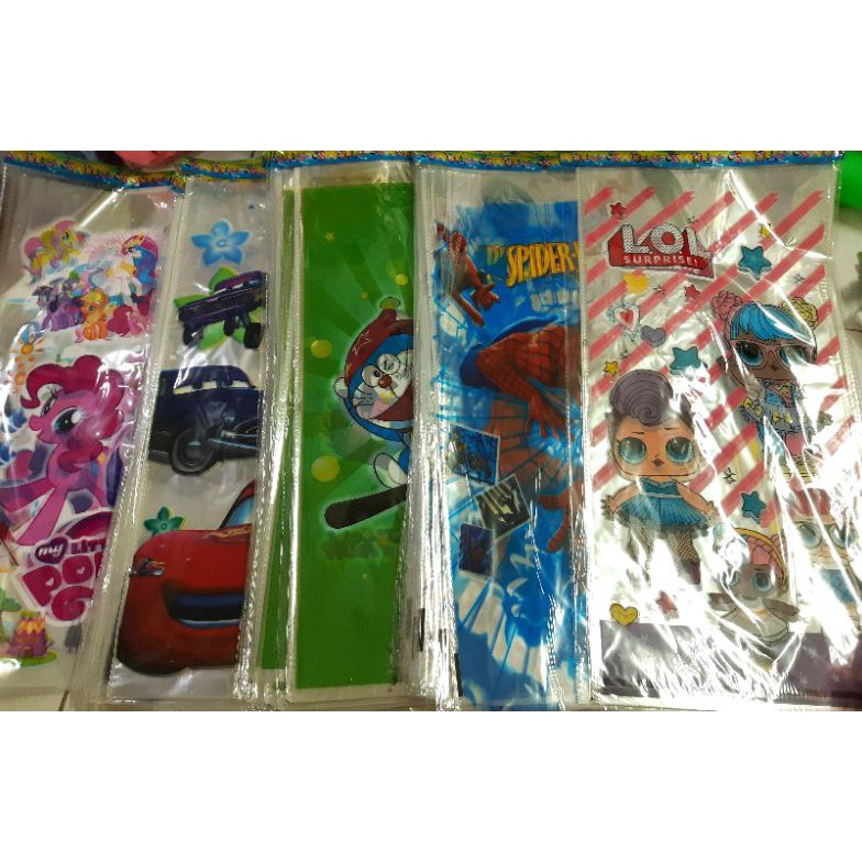 

STOK TERBARU Plastik snack uk 25cmx5cm karakterPlastik ulangtahun isi 1