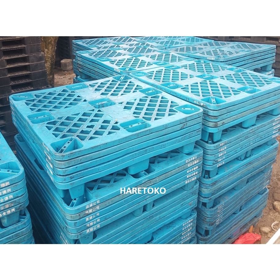 

PALET PLASTIK BEKAS 15X15X14CM KONDISI OKE e H7N3