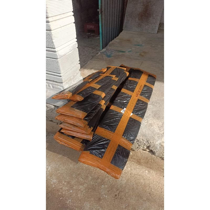 

BOX MOTIF PADI KARDUS PACKING PLASTIK