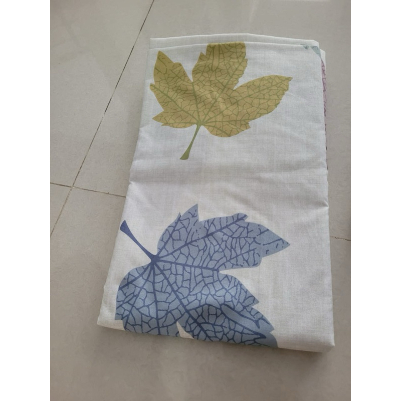 sprei preloved 180x200