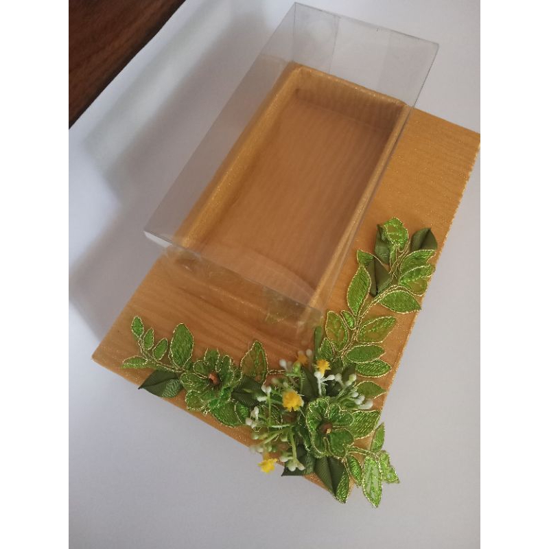 kotak mahar uang tutup mika bahan fancy paper