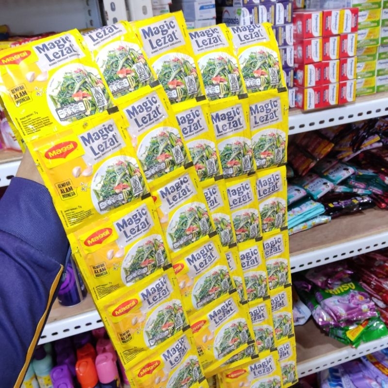

Penyedap rasa Maggi Magic Lezat 7g isi 12