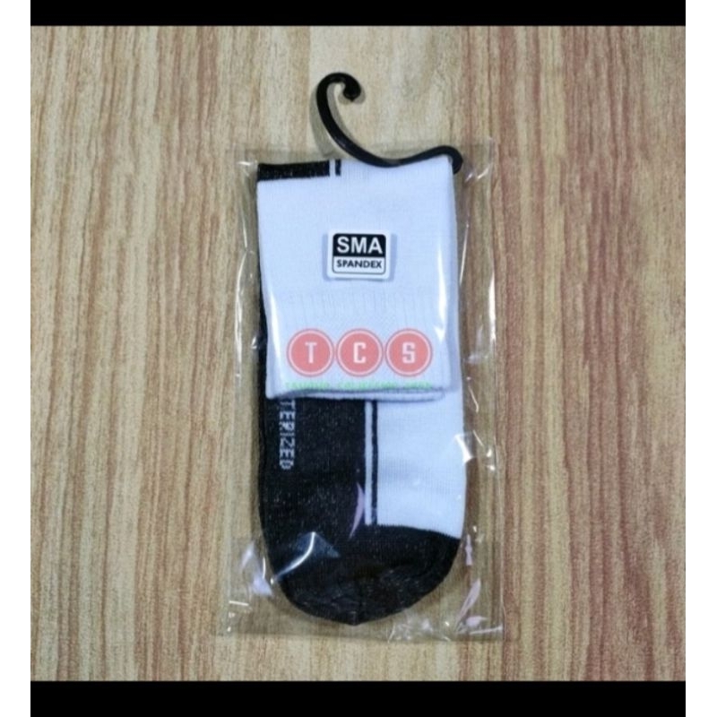 

Kaos kaki SD,SMP,SMA bisa COD