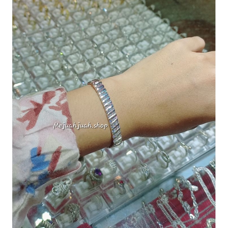 gelang plat mata ala berlian