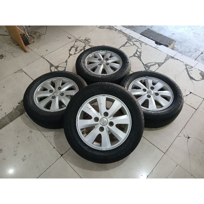 Velg avanza ring 15 plus ban 185 65 15 dunlop