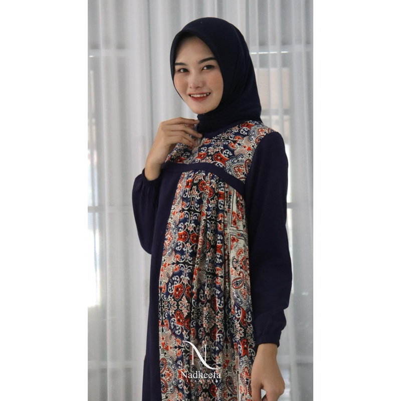 Dress Busana Muslimah Terusan Nadheefa Gamis Deep Navy Batik
