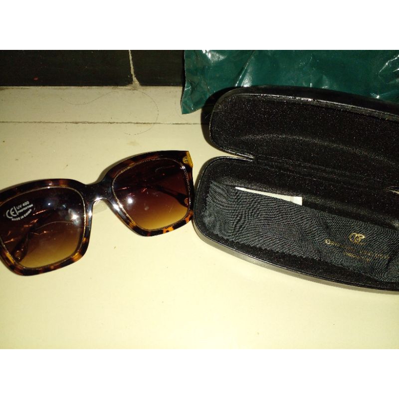 kacamata oriflame exclusive