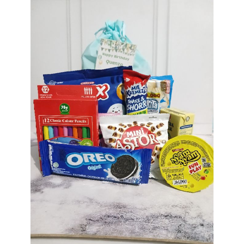 

Snack Birthday Hampers Anak Kemasan Premium Pouch Warna Free Card