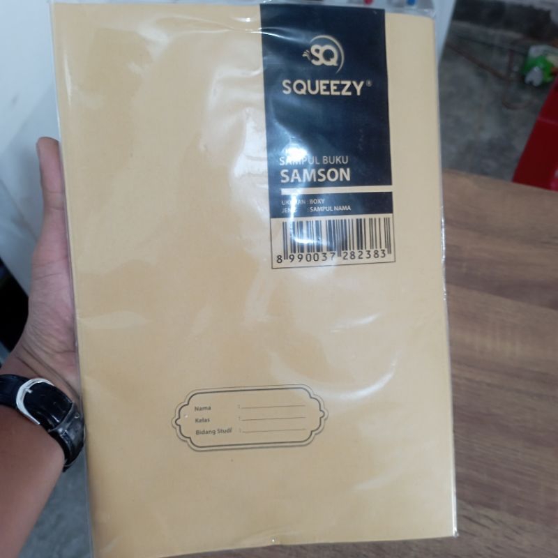 

SAMPUL BUKU BOXY BIG BOSS COKLAT PLASTIK POLOS