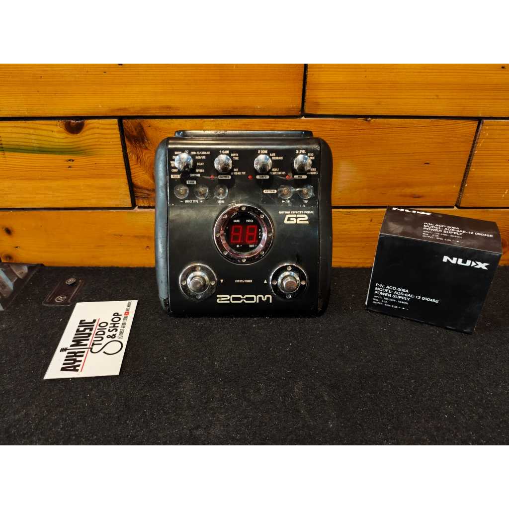 Zoom G2 kondisi bagus