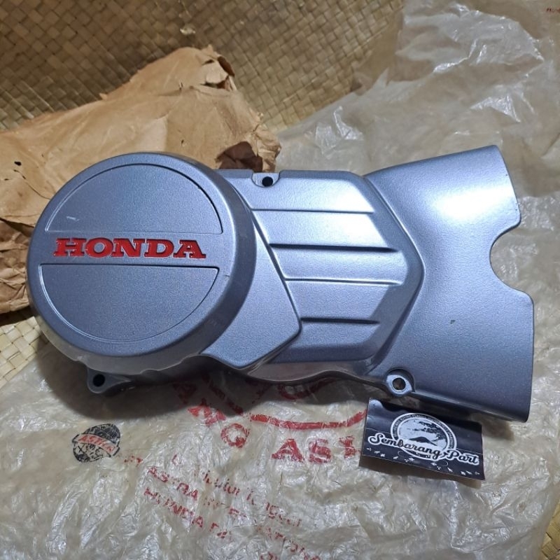 COVER TUTUP BAK MAGNET HONDA ASTREA GRAND ENGKEL ORIGINAL AHM