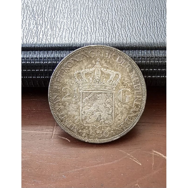 koin kuno Hindia Belanda 2 1/2 Gulden 1930 Wilhelmina