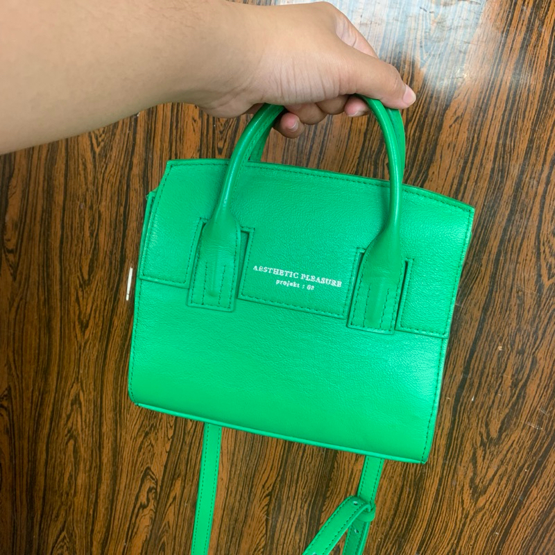 AESTHETIC PLEASURE MICRO BRIGHT GREEN