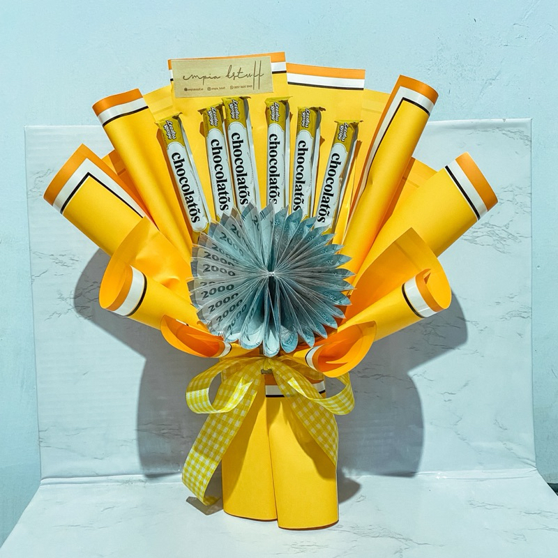 BUKET COKLAT UANG MAINAN WISUDA GRADUATION